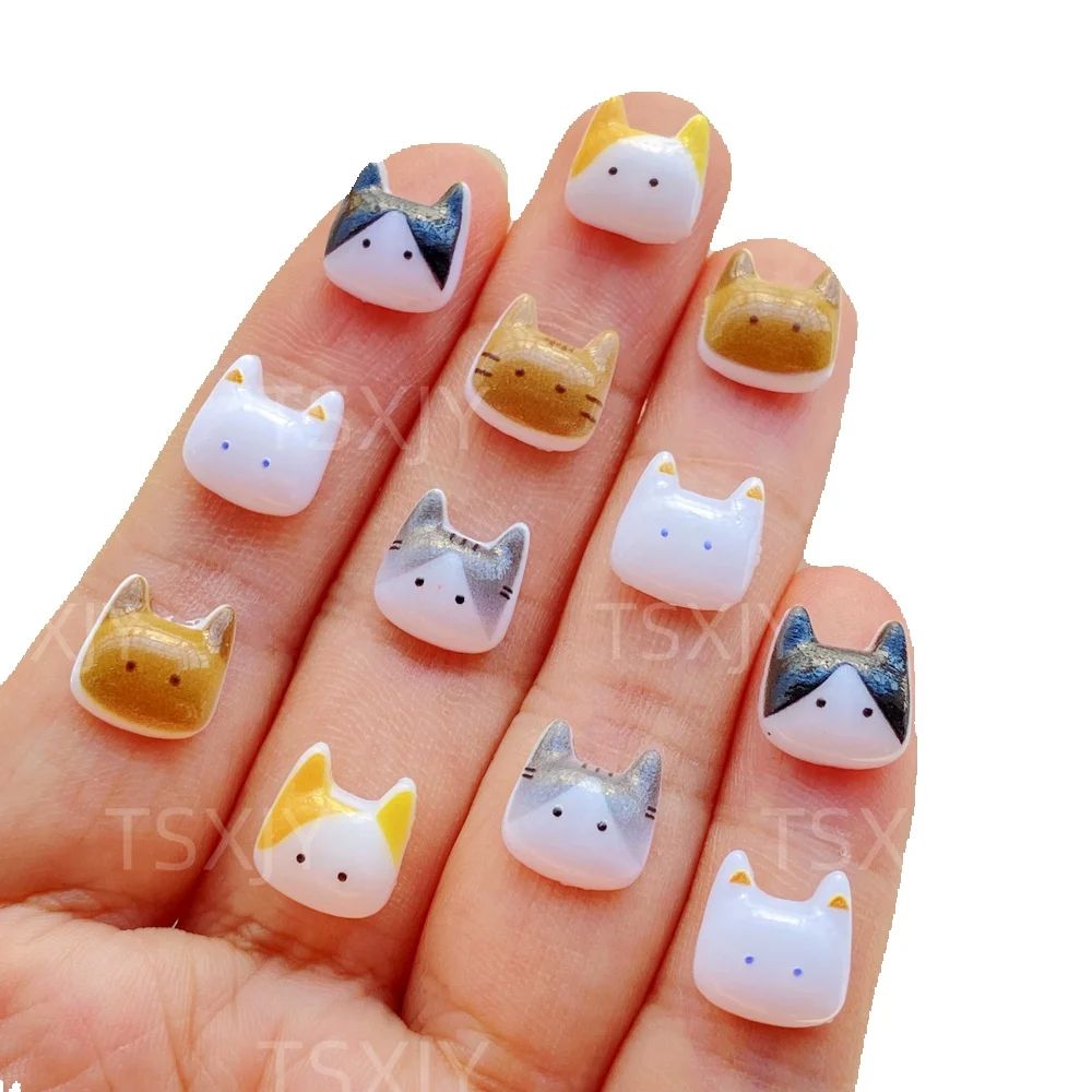 Nail Art Xmas - 50 pièces de figurines plates en