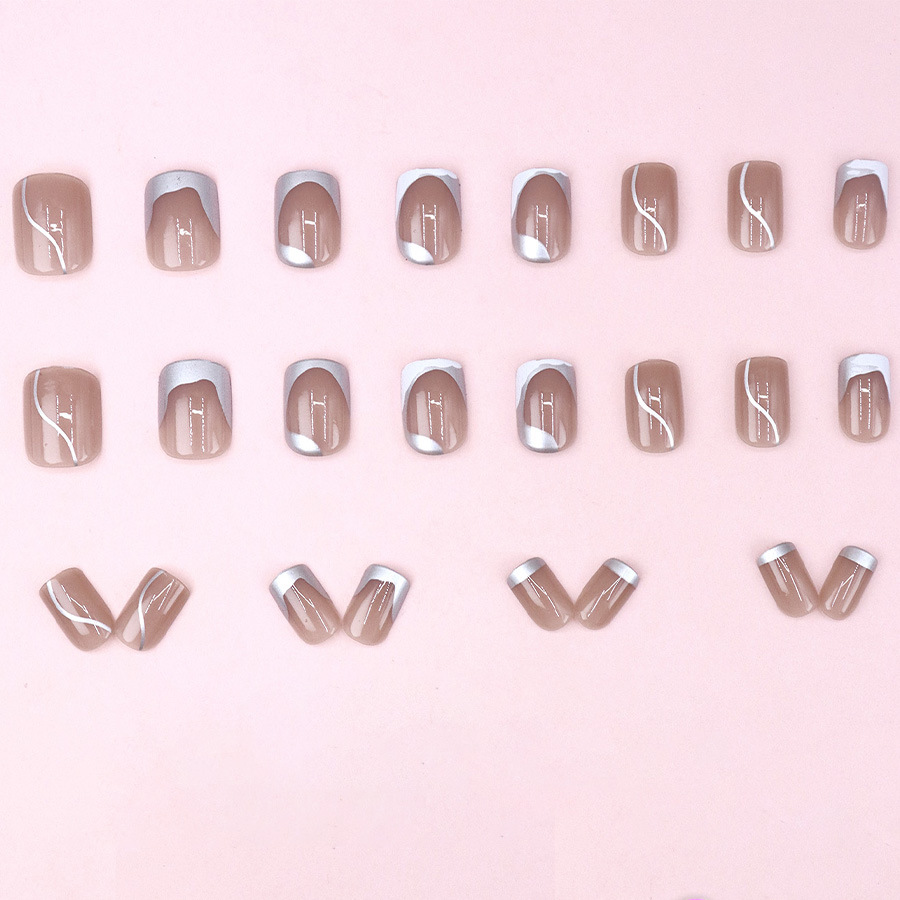 Faux ongles courts pour femmes - Nail Art Overlay avis et prix