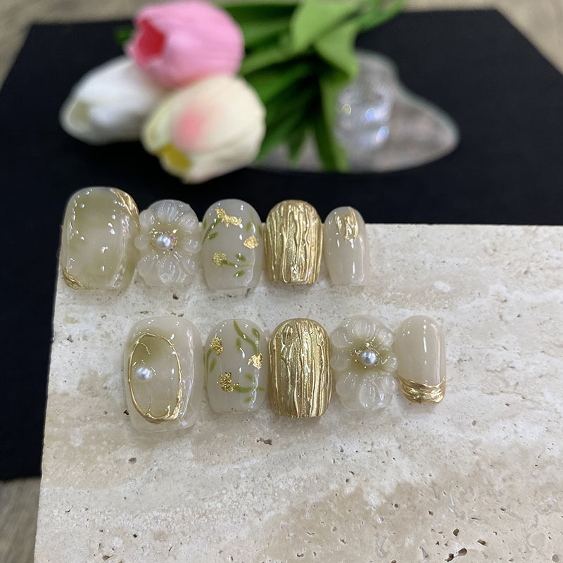 10 faux ongles papillon fleuri - Nail Art Press On avis et prix