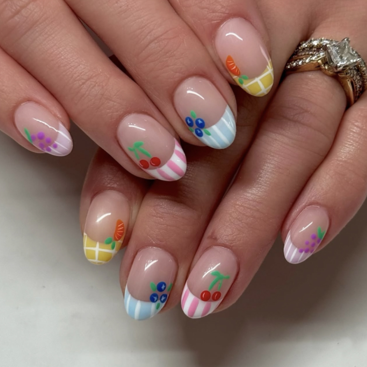 24 pièces simples amande ongle - Nail Art Press On avis et prix