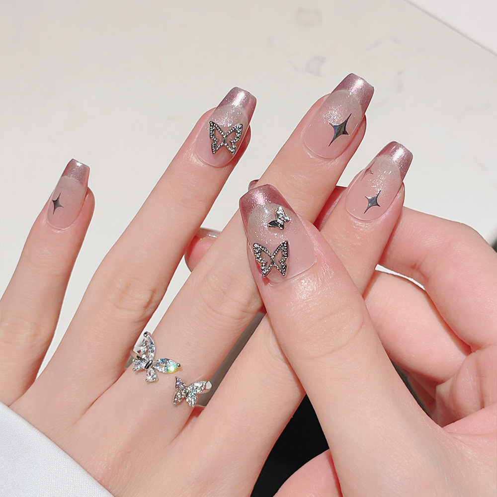 Kit de 10 faux ongles trapézoï - Nail Art Pink avis et prix