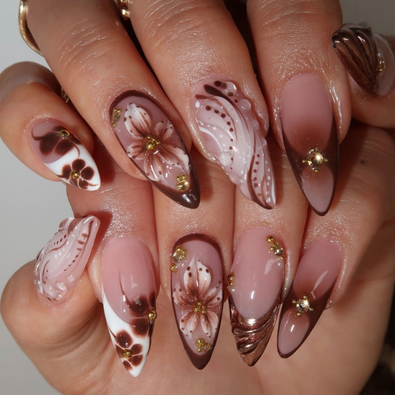 Faux ongles moyens pour femmes - Nail Art Press On avis et prix