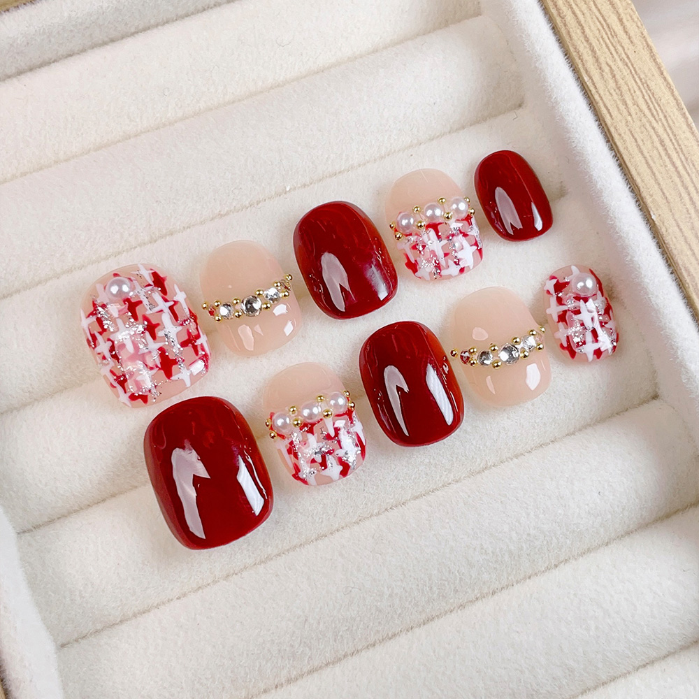 Kit de 10 faux ongles courts c - Nail Art Quirky avis et prix