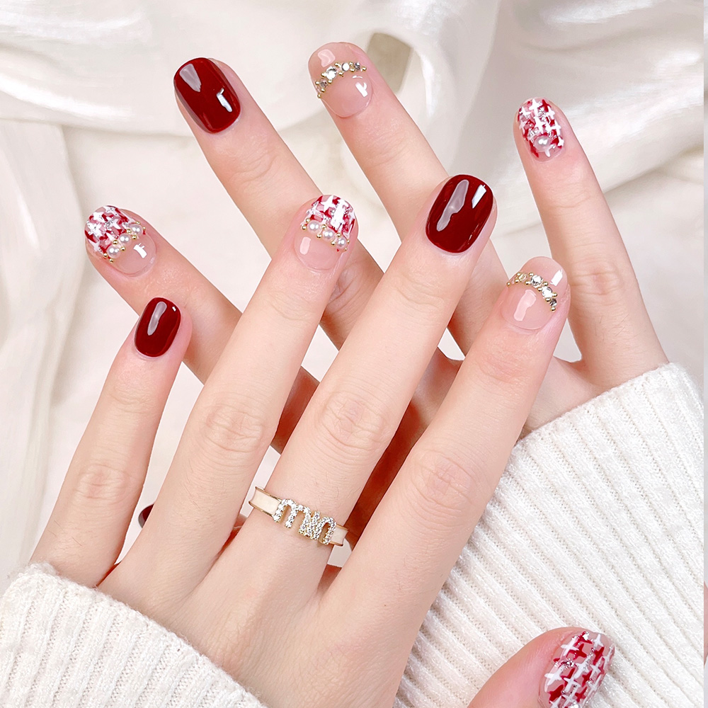 Kit de 10 faux ongles courts c - Nail Art Quirky avis et prix
